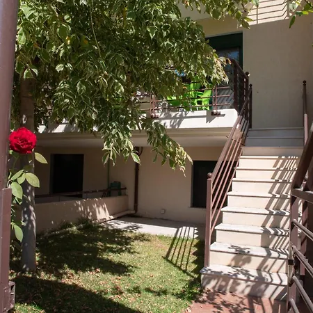 Elena 2 شقة أسبروبالتا